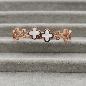 18k Rose Gold Plated Stainless Steel Top Open Clover Bangle, Pearlescent White